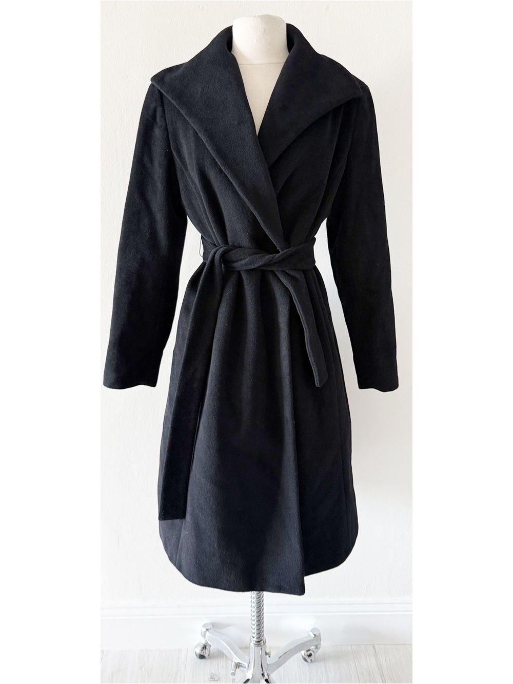 Calvin Klein Angora & Wool Black Shawl Collar Belted Wrap Coat Size 4